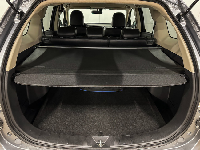 Mitsubishi Outlander, 2015, 2.0 hibrīds, automāts