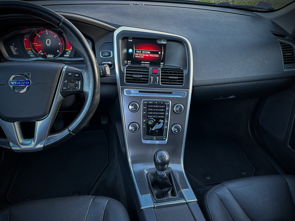 Volvo XC60, 2014, 2.0 dīzelis, manuāla