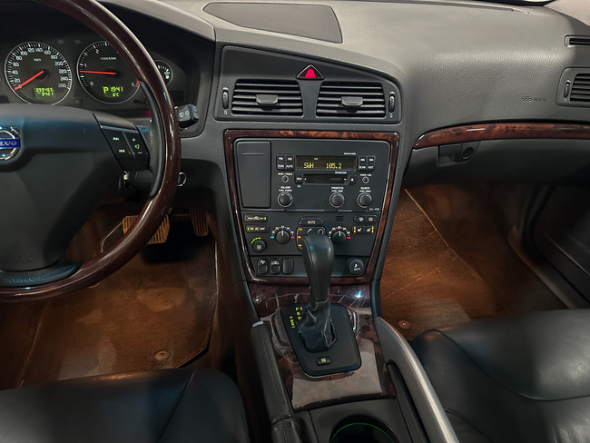 Volvo XC 70, 2006, 2.4 dīzelis, automāts