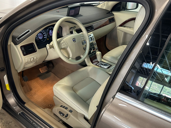 Volvo S80, 2007, 2.4 dīzelis, automāts