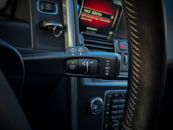 Volvo XC60, 2014, 2.0 dīzelis, manuāla