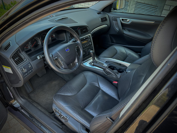 Volvo XC70, 2005, 2.4 dīzelis, automāts