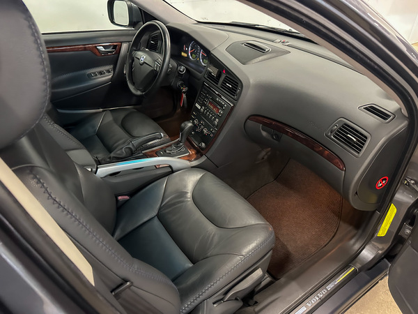 Volvo XC 70, 2006, 2.4 dīzelis, automāts