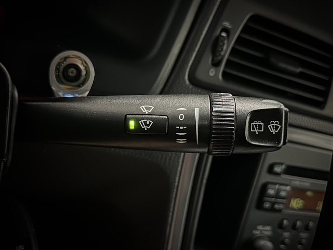 Volvo XC70, 2005, 2.4 dīzelis, manuāla