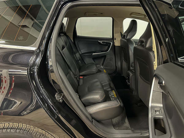 Volvo XC 60, 2012, 2.4 dīzelis, manuāla
