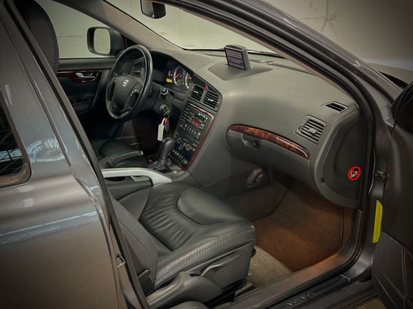 Volvo XC70, 2007, 2.4 dīzelis, automāts