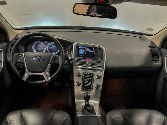 Volvo XC 60, 2012, 2.4 dīzelis, manuāla