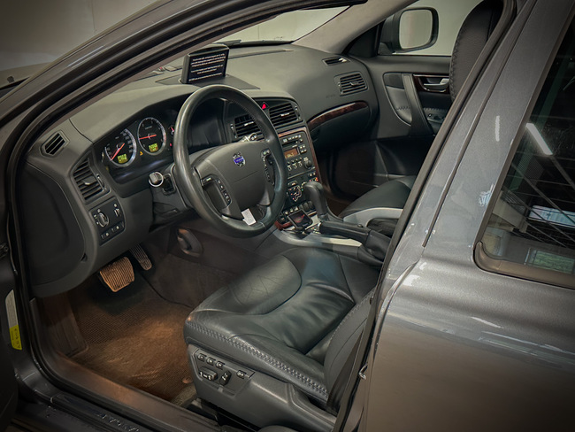 Volvo XC70, 2007, 2.4 dīzelis, automāts