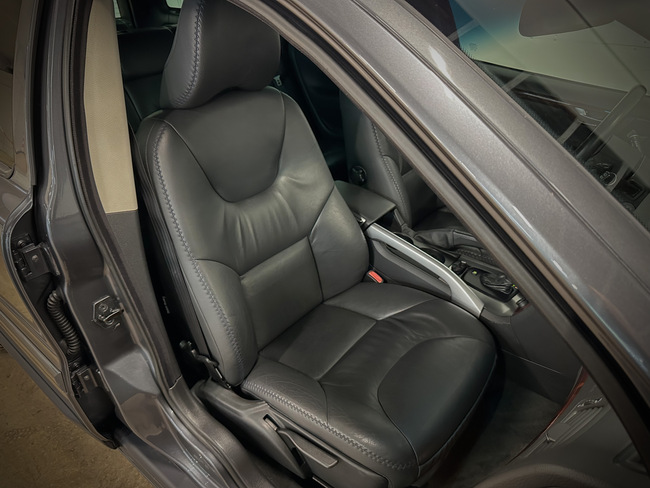 Volvo XC70, 2007, 2.4 dīzelis, automāts