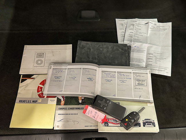 Volvo V70, 2005, 2.4 dīzelis, automāts