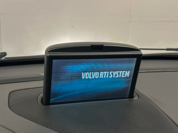 Volvo V70, 2005, 2.4 dīzelis, automāts